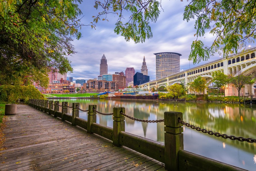 Cleveland. OH